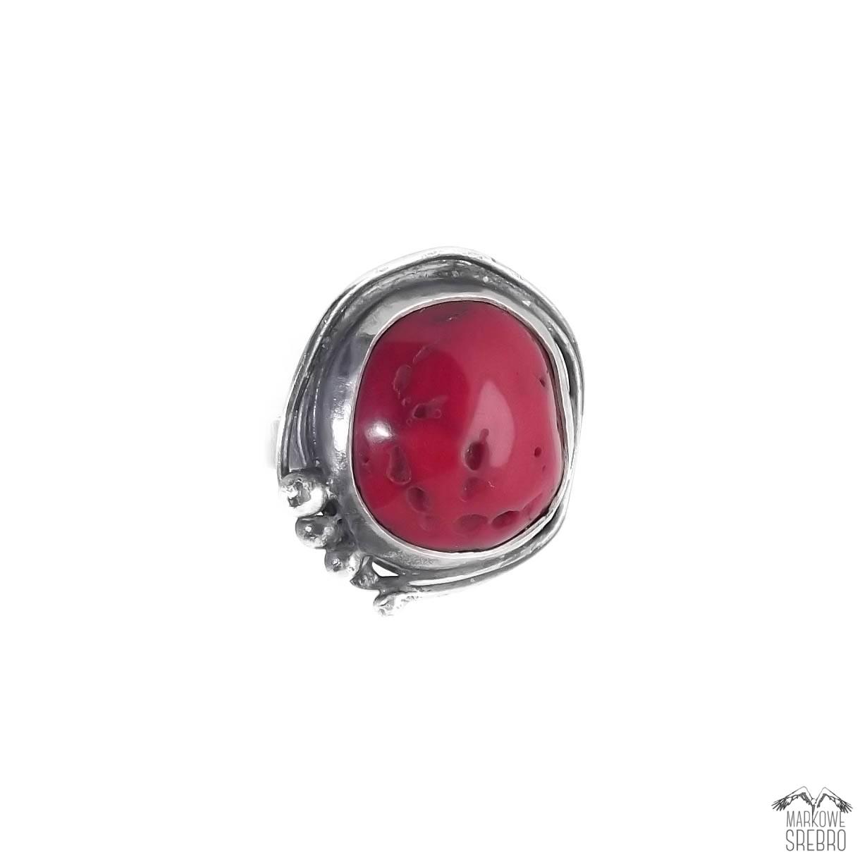 srebrny-pierscionek-z-czerwonym-koralem-srebro-pr925